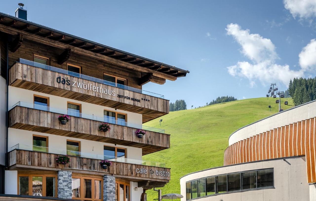 Hotel Das Zwoelferhaus Saalbach-Hinterglemm Exterior foto
